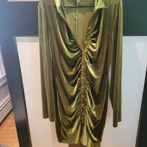 green long sleeve button up dress